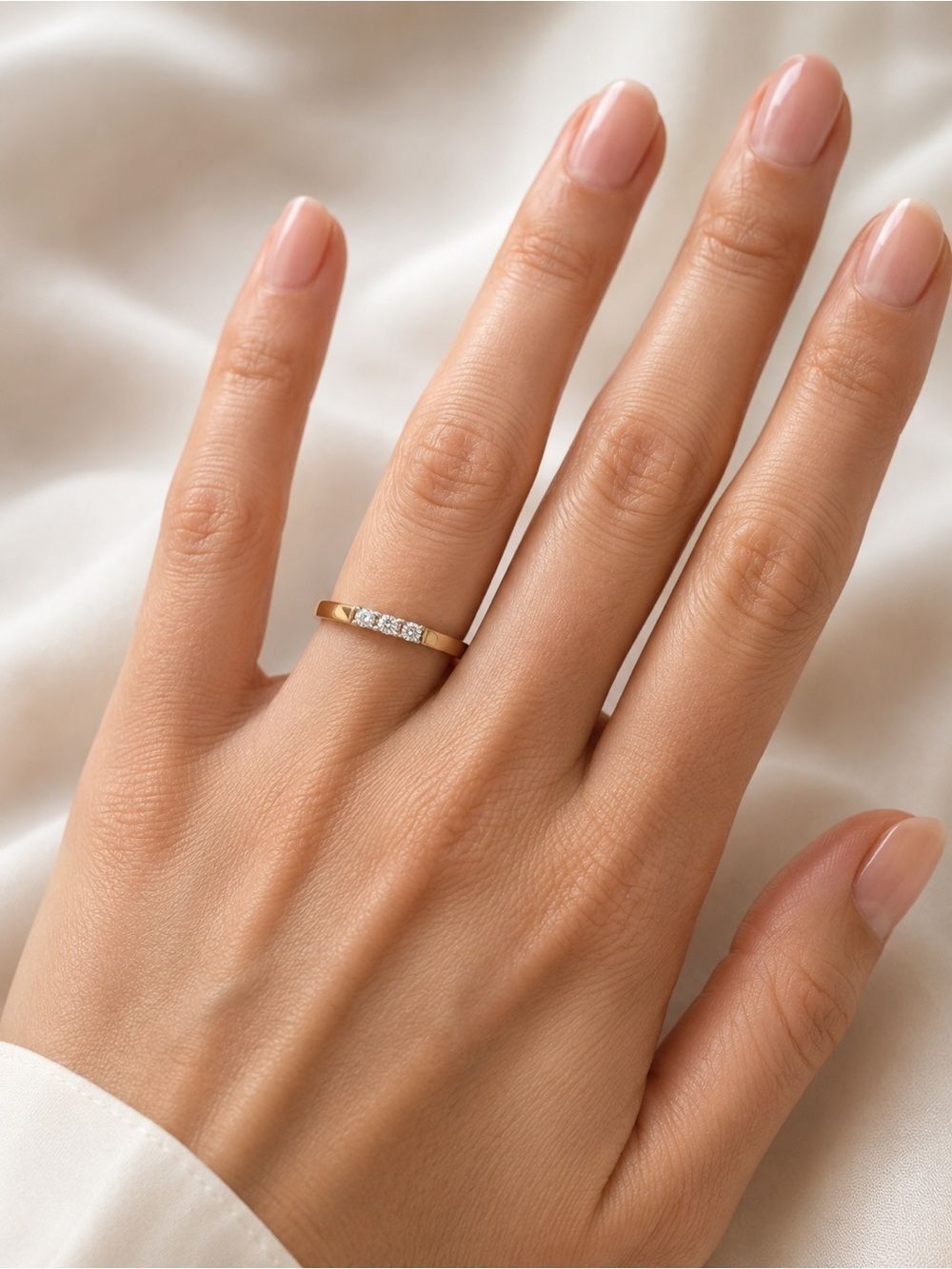 Vintage 10K Gold Diamond Trinity Ring – Unique Anti-Spin Design